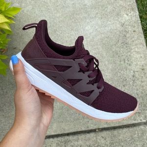 Brand new/ never worn Fabletics tennis shoes